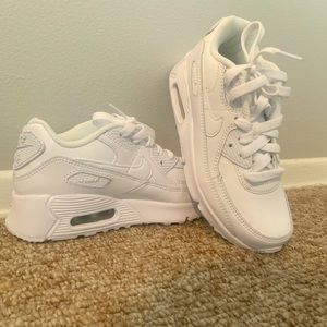 Boys white Nike Airmax size 1